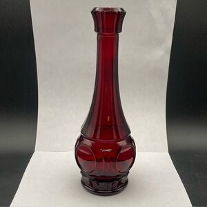 Vintage Wheaton Ruby Red Glass 9" Bud Vase Bullseye Pattern *READ*